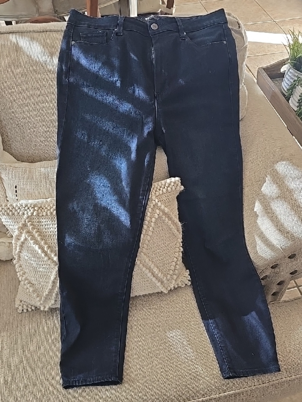 Paige - Women's Margot Skinny Jeans Size 32 in Great Condition